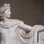 I Musei Vaticani hanno svelato l'Apollo del Belvedere restaurato