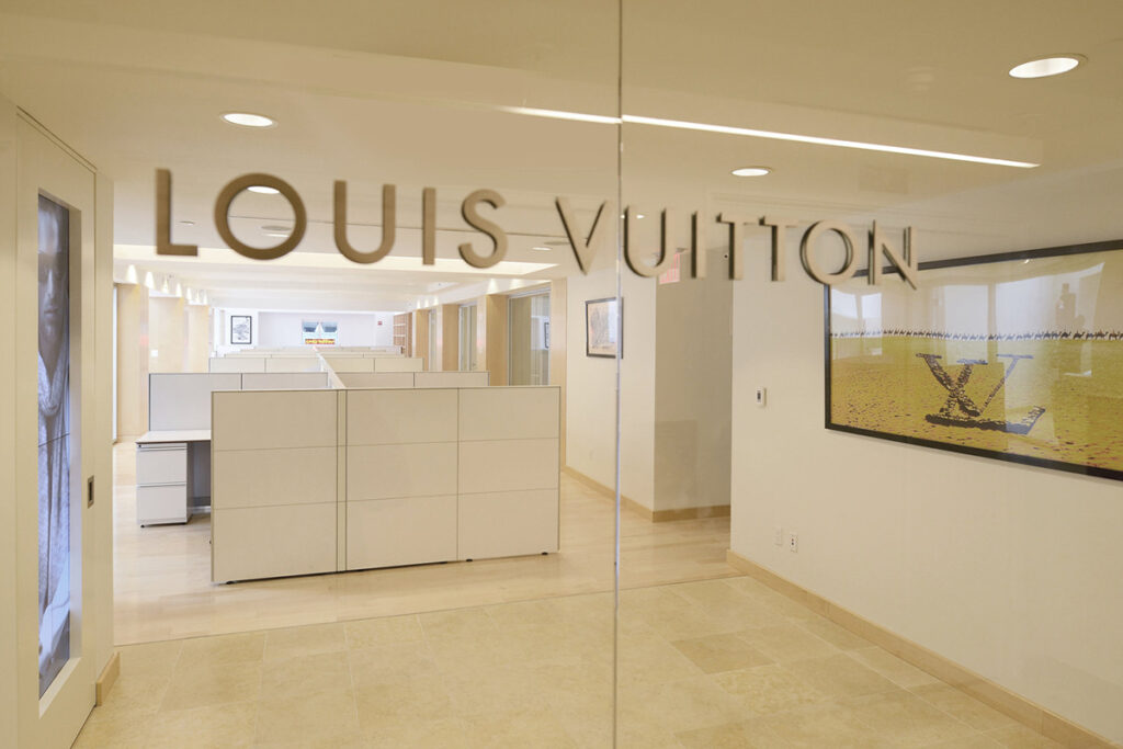 Il lusso é sempre di moda, Louis Vuitton riporta vendite inaspettate