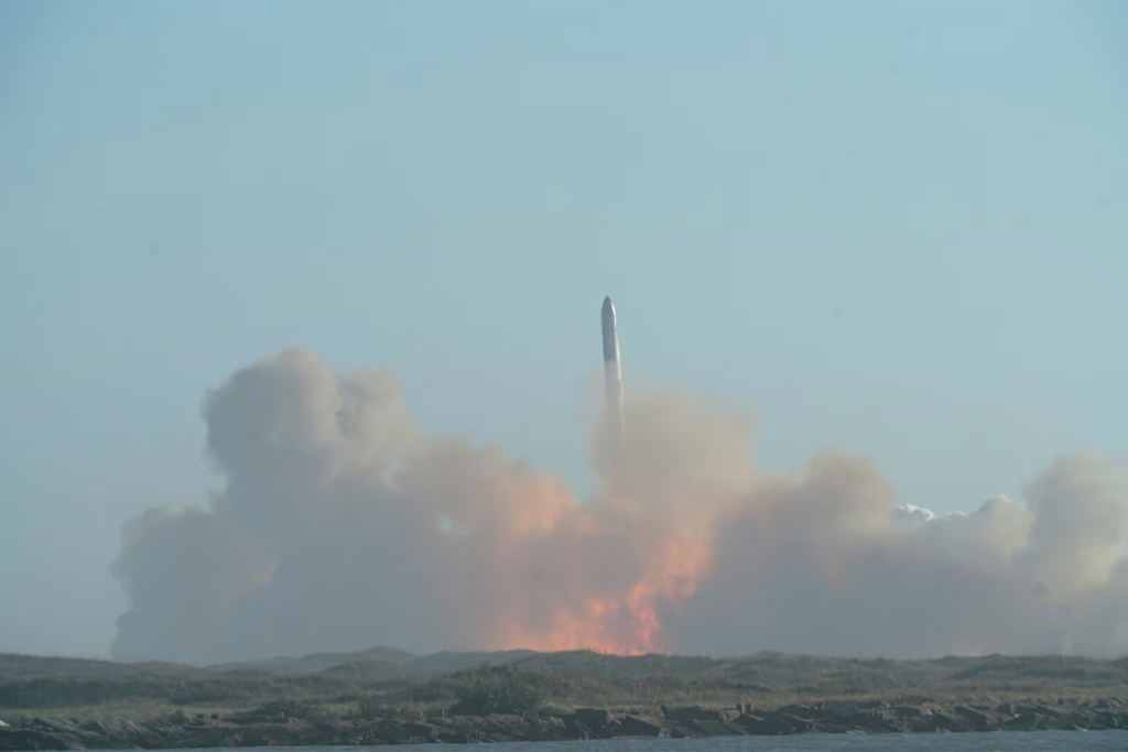 Fallisce il nuovo lancio del razzo SpaceX