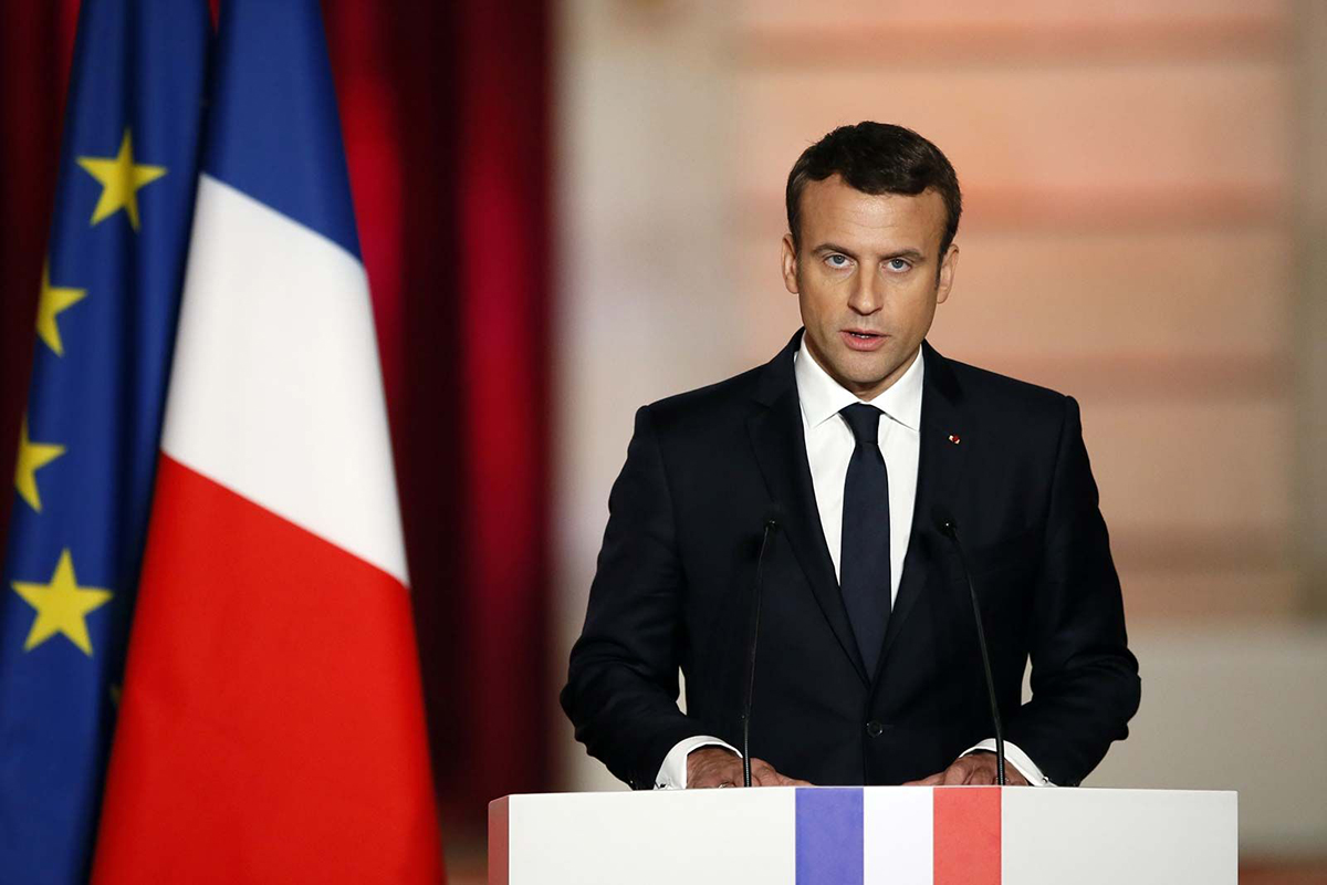 Macron: "Inaccettabile l'attacco ai nostri soldati"