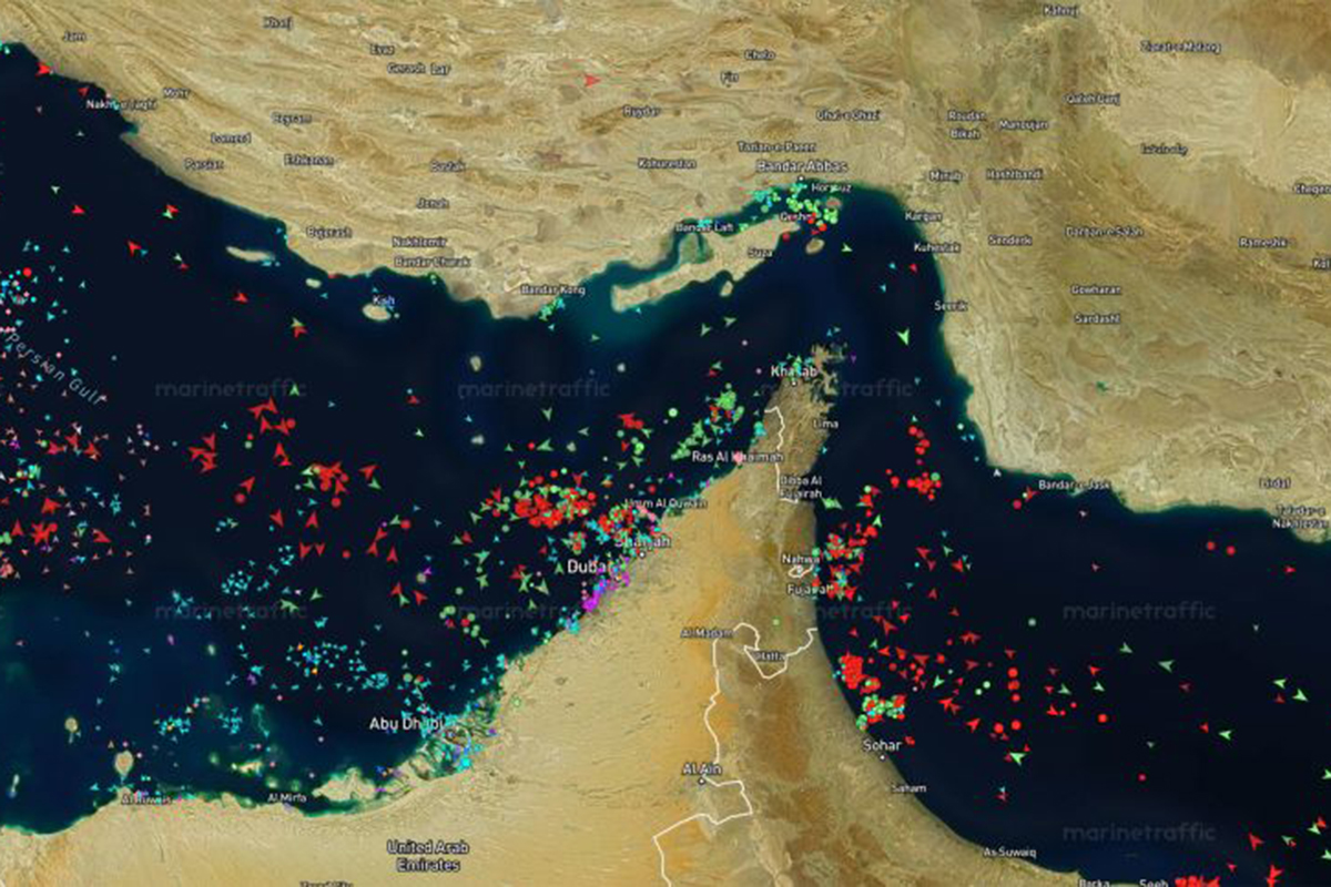 Lo stretto di Hormuz é chiuso