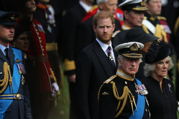 Il principe Harry ha snobbato l'invito alla festa per il 75esimo compleanno di suo padre