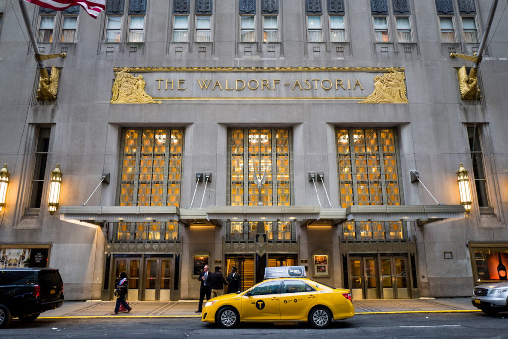 Il leggendario Waldorf Astoria a New York, sta per essere messo in vendita