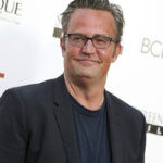 L'assistente personale di Matthew Perry condannato a oltre 3 anni di carcere