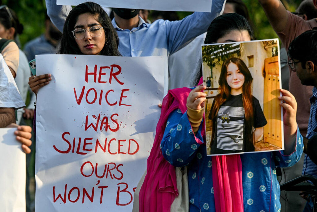 Tribunale in Pakistan condanna a morte l'omicida di Sana Yousaf