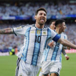 Messi mostruoso con una tripletta da leggenda