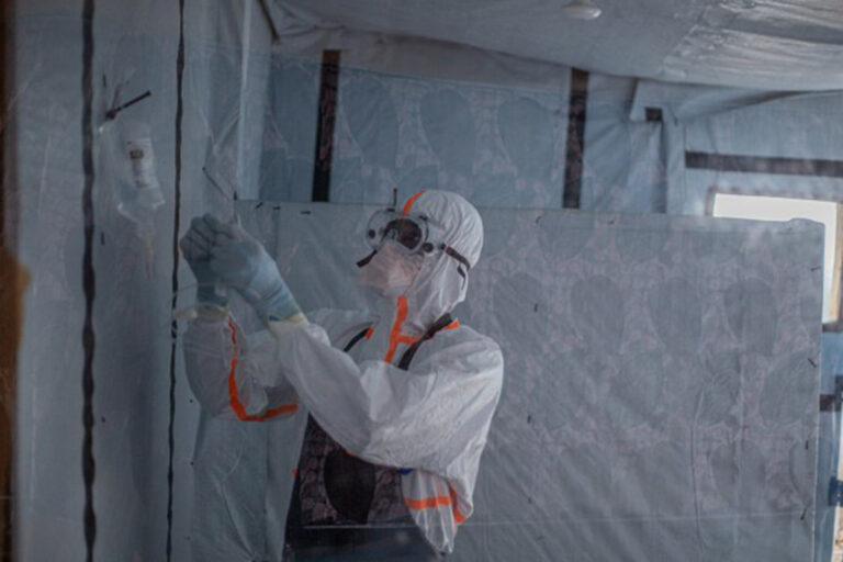 Sospetto caso di Ebola di un operatore umanitario trasferito a Londra