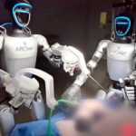 Robot Umanoidi eseguono due interventi chirurgici