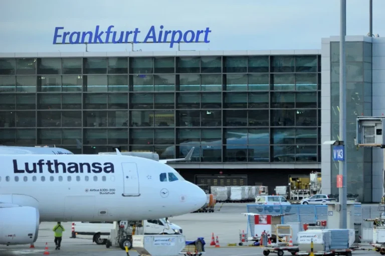 Dipendente aeroporto di Francoforte muore per un focolaio di malaria