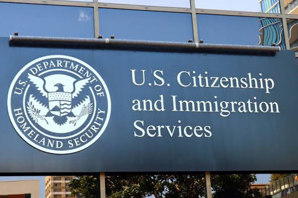 L'America revoca i visti a coloro che hanno permessi di breve durata e hanno fatto richiesta di asilo
