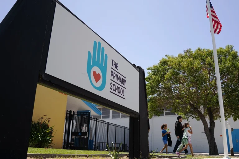 Chiude la scuola primaria di Mark Zuckerberg