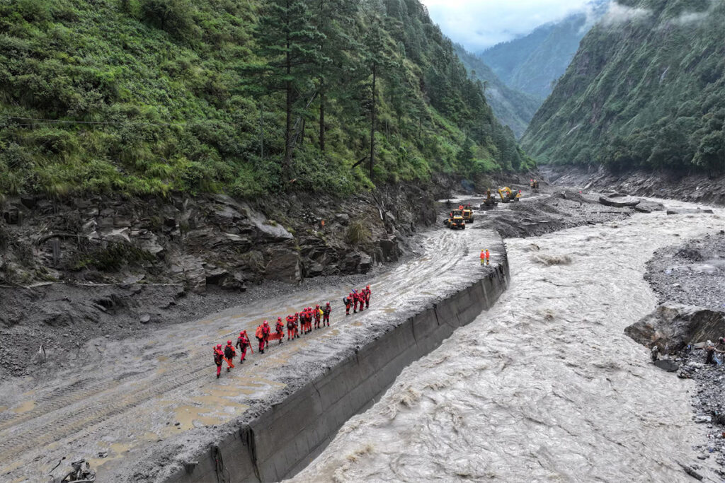Il Nepal rifiuta gli aiuti nelle ricerche da parte di paesi stranieri