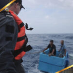 Due pescatori ritrovati dopo 5 giorni in mare a bordo di un refrigeratore