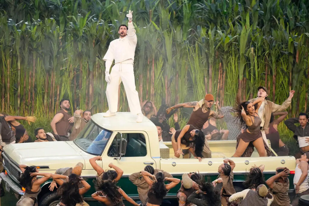 Bad Bunny vince un Emmy per la storica esibizione al Super Bowling