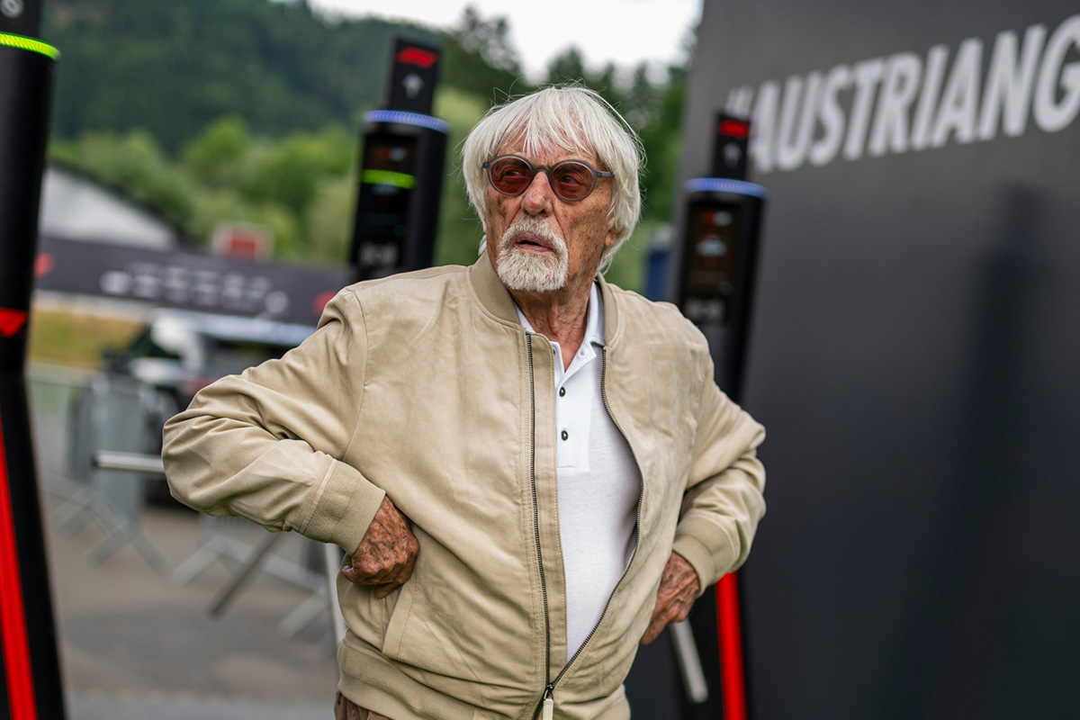 Bernie Ecclestone fermato in aeroporto con un fucile non dichiarato