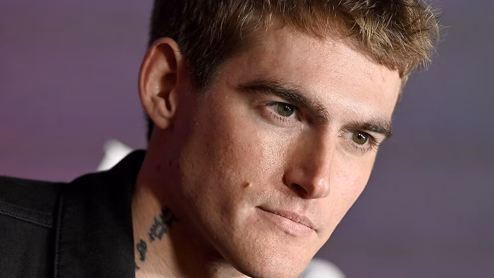 A soli 27 anni é morto Presley Gerber, figlio di Cindy Crawford