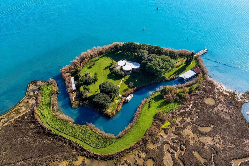 In vendita un'isola privata nella laguna di Venezia