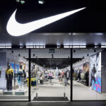 Nike chiude 11 negozi negli Stati Uniti di cui uno in California