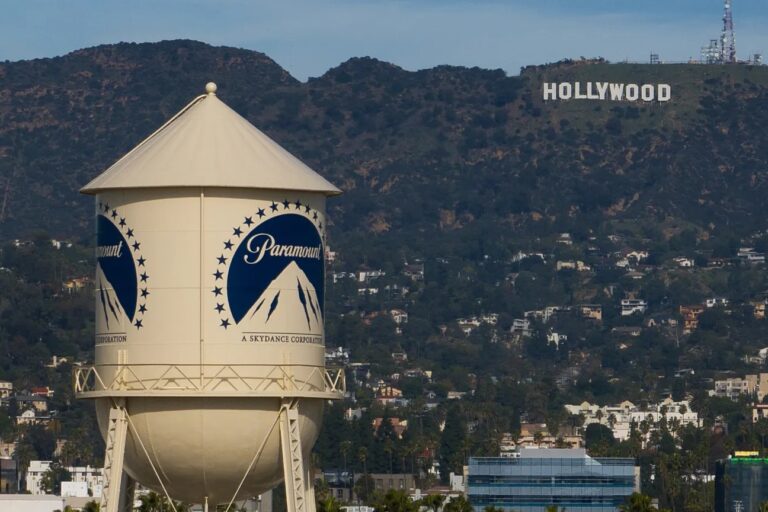 Maxi-fusione Paramount-Warner Bros Discovery, raggiunto l'accordo con gli Stati americani per sbloccare l'operazione da 110 miliardi