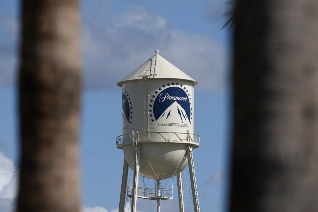 La Paramount sta seriamente pensando di lasciare Hollywood
