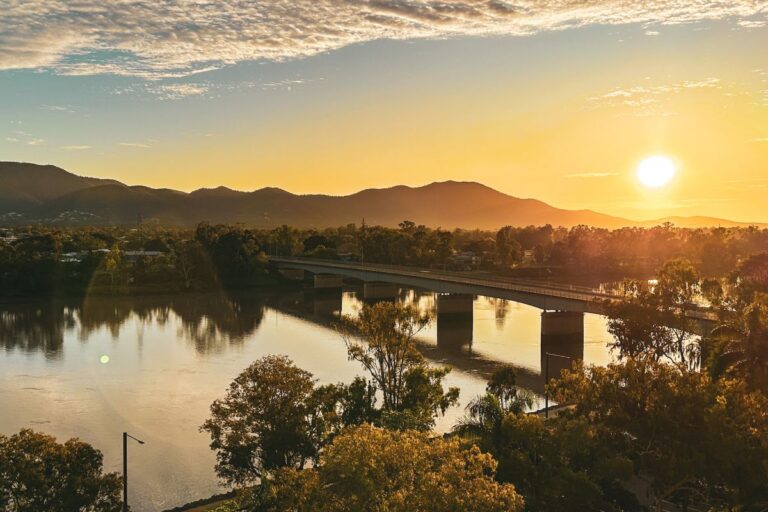 Olimpiadi Brisbane 2032: via libera alle gare sul fiume dei coccodrilli, è polemica
