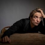 L’anno d’oro di Robert Pattinson: da idolo dei teenager a cacciatore di predatori in «Primetime»