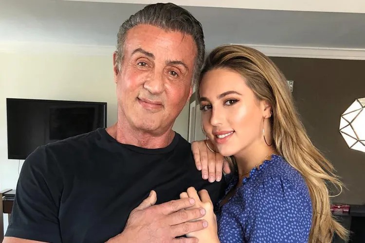 Sylvester Stallone e il matrimonio della figlia Sophia: «Non posso andare in pensione, devo pagare i conti»